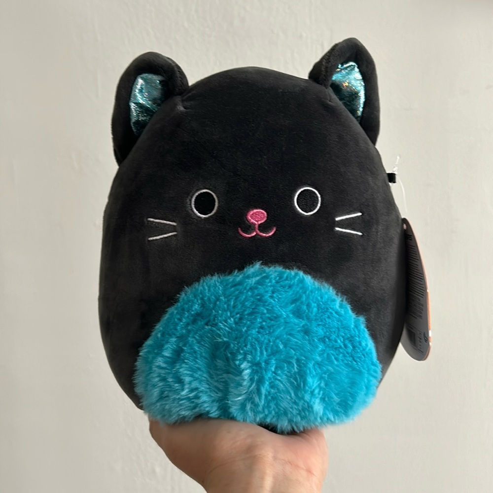 Eponine Black Cat with Fuzzy Blue Tummy 7” Squishmallow